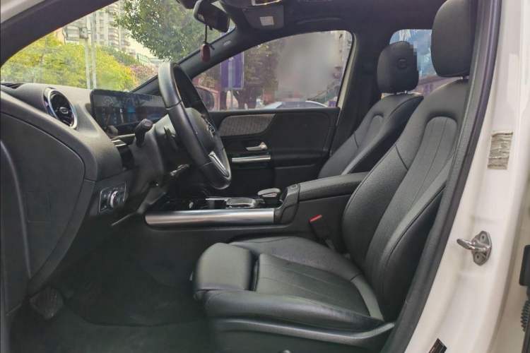 Used Mercedes-Benz B-Class 2021 B 200 Fashion Model Interior 2