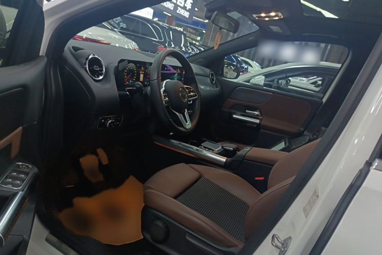 Used Mercedes-Benz B-Class 2021 B 200 Sport Edition Interior 3