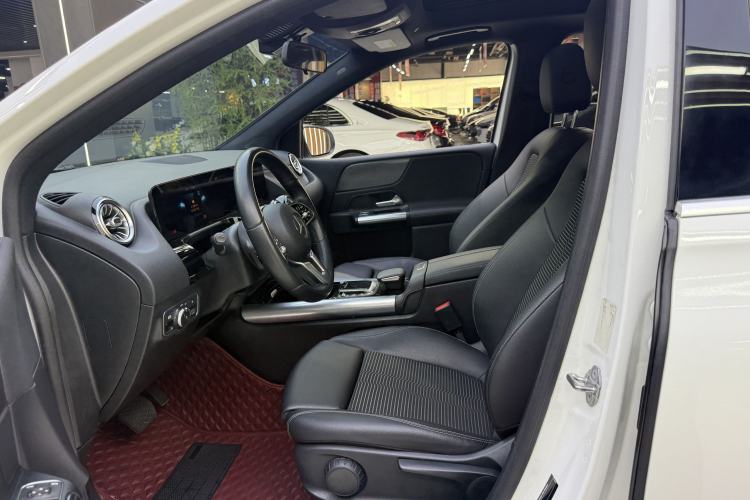 Used Mercedes-Benz B-Class 2021 B 200 Sport Edition Interior 5