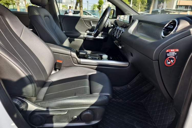 Used Mercedes-Benz B-Class 2021 B 200 Fashion Model Interior 7