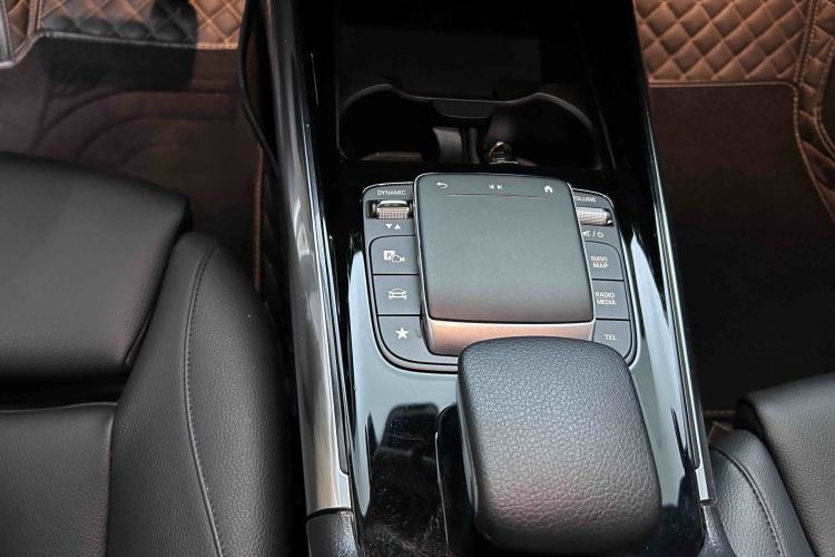 Used Mercedes-Benz B-Class 2021 B 200 Fashion Model Interior 8