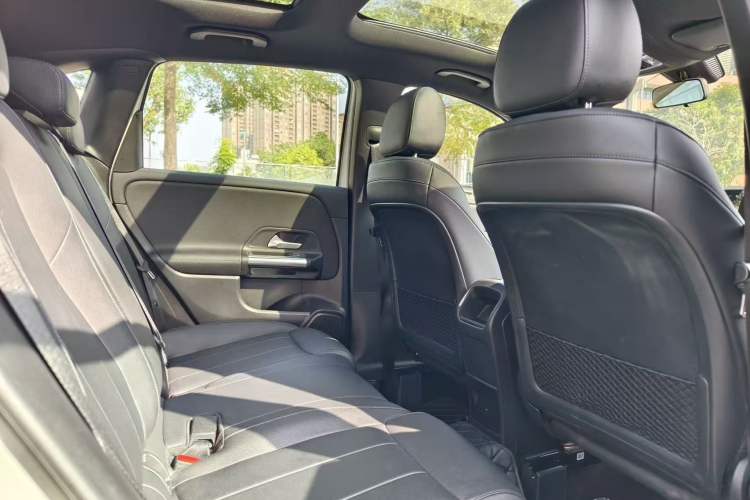 Used Mercedes-Benz B-Class 2021 B 200 Fashion Model Interior 8