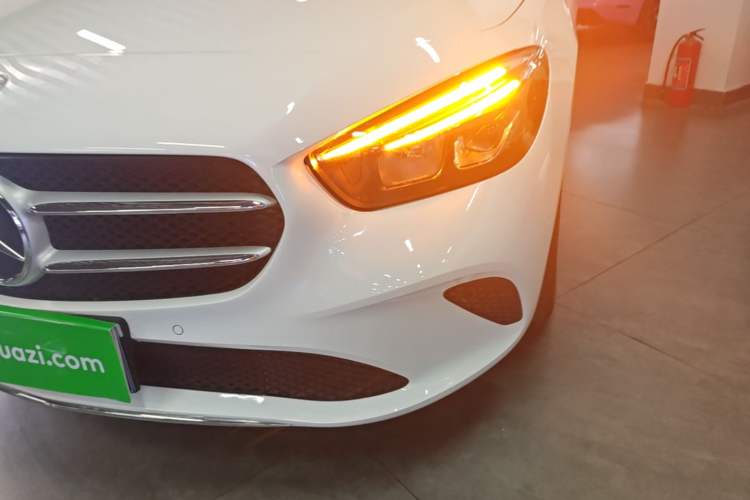 Used Mercedes-Benz B-Class 2021 B 200 Sport Edition Left Front Headlight