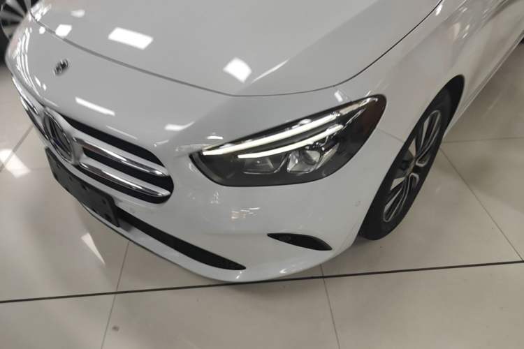 Used Mercedes-Benz B-Class 2021 B 200 Sport Edition Left Front Headlight