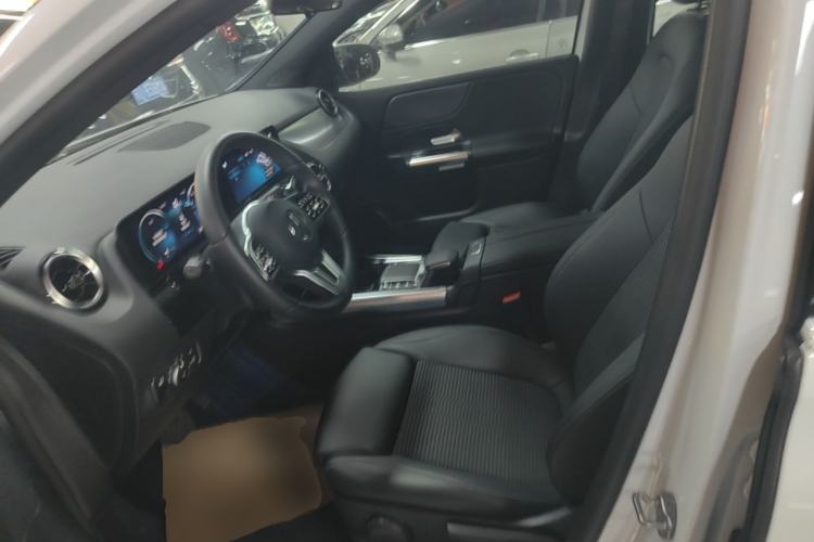 Used Mercedes-Benz B-Class 2021 B 200 Sport Edition Left Front Seat