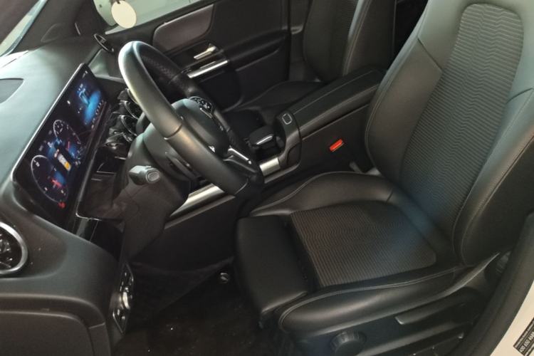 Used Mercedes-Benz B-Class 2021 B 180 Fashion Model Left Front Seat