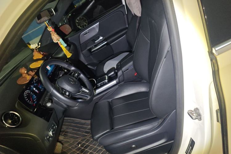 Used Mercedes-Benz B-Class 2021 B 200 Fashion Model Left Front Seat