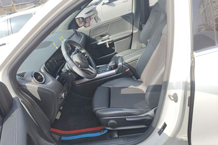Used Mercedes-Benz B-Class 2021 B 180 Fashion Model Left Front Seat