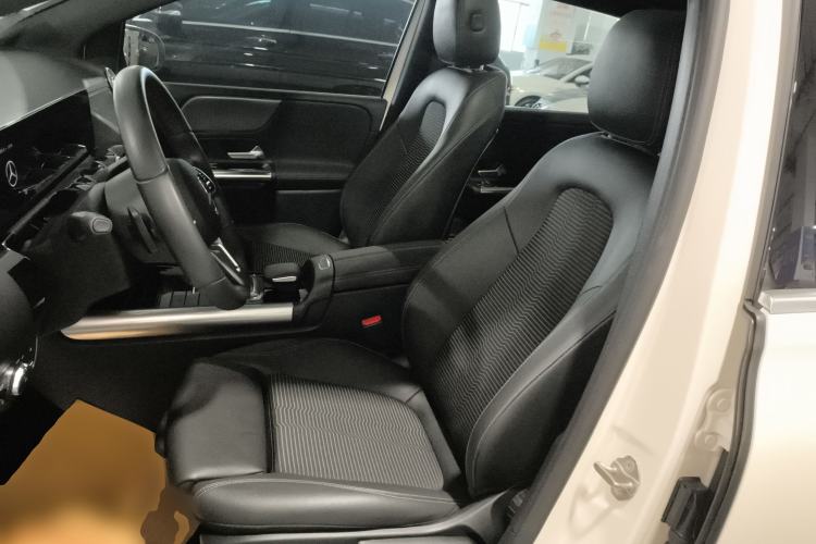 Used Mercedes-Benz B-Class 2021 B 200 Sport Edition Left Front Seat