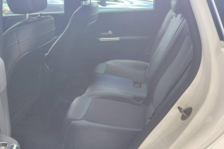 Used Mercedes-Benz B-Class 2021 B 200 Sport Edition Left Rear Seat