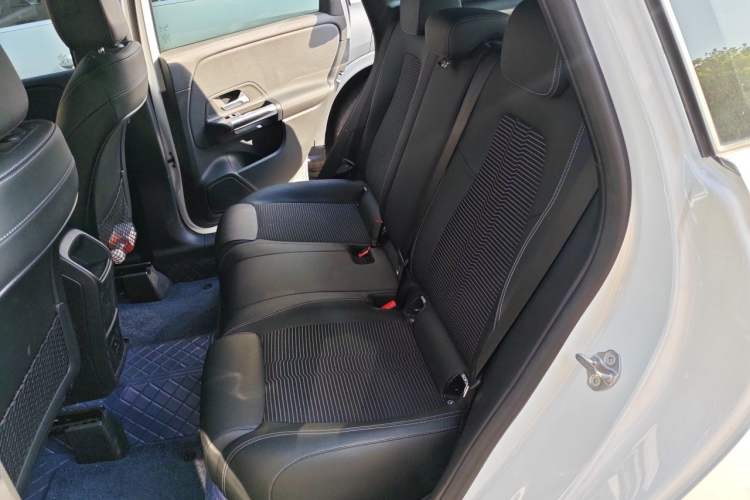 Used Mercedes-Benz B-Class 2021 B 200 Sport Edition Left Rear Seat