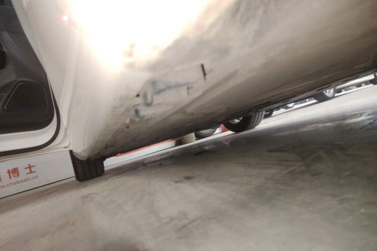 Used Mercedes-Benz B-Class 2021 B 200 Fashion Model Left Side Sill