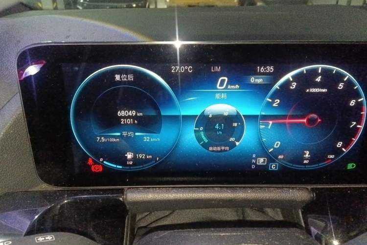 Used Mercedes-Benz B-Class 2021 B 200 Sport Edition Odometer Close Up