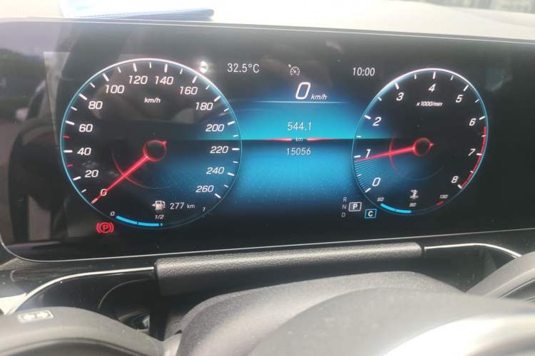 Used Mercedes-Benz B-Class 2021 B 200 Fashion Model Odometer Close Up