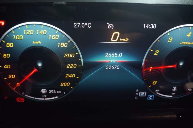 Used Mercedes-Benz B-Class 2021 B 200 Sport Edition Odometer Close Up