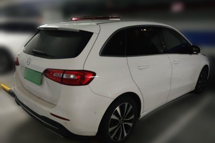 Used Mercedes-Benz B-Class 2021 B 180 Fashion Model Rear Right 45 Deg