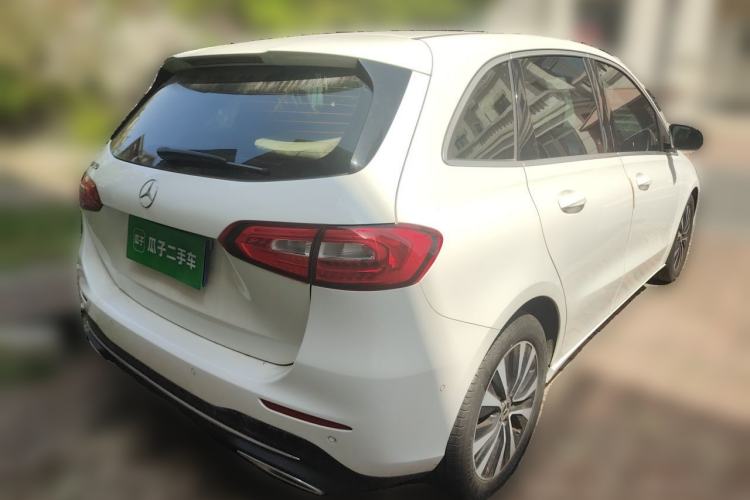 Used Mercedes-Benz B-Class 2021 B 180 Fashion Model Rear Right 45 Deg