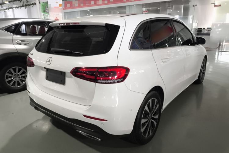 Used Mercedes-Benz B-Class 2021 B 200 Sport Edition Rear Right 45 Deg
