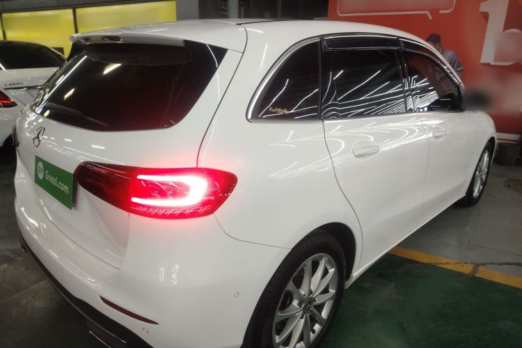 Used Mercedes-Benz B-Class 2021 B 200 Fashion Model Rear Right 45 Deg