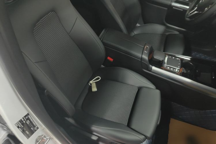 Used Mercedes-Benz B-Class 2021 B 200 Sport Edition Right Front Seat
