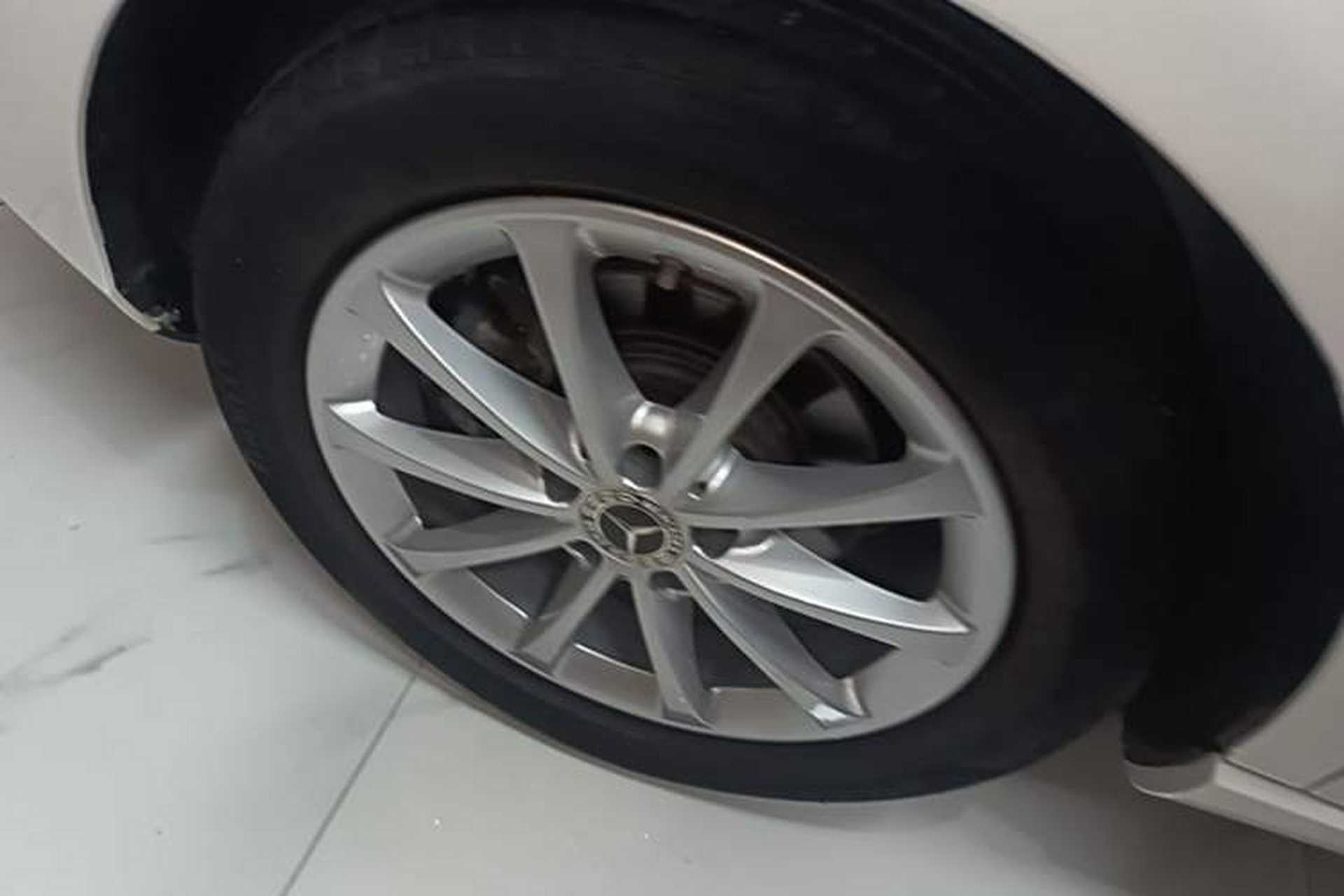 Used Mercedes-Benz B-Class 2021 B 200 Fashion Model Right Rear Wheel Hub
