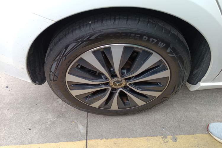 Used Mercedes-Benz B-Class 2021 B 200 Sport Edition Right Rear Wheel Hub