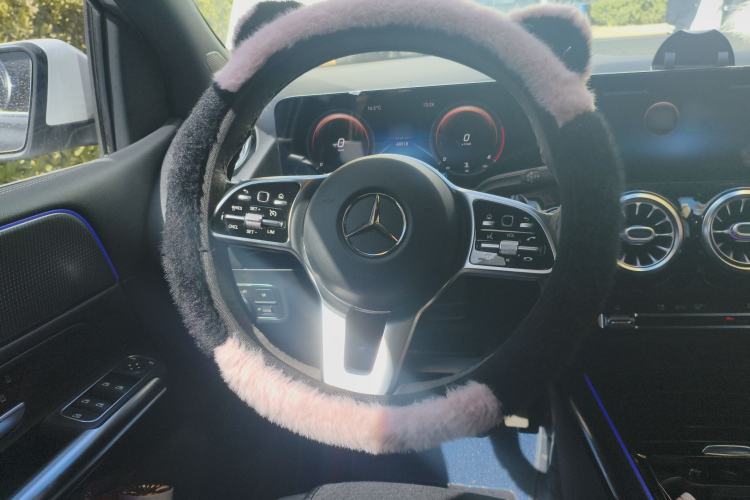 Used Mercedes-Benz B-Class 2021 B 200 Sport Edition Steering Wheel