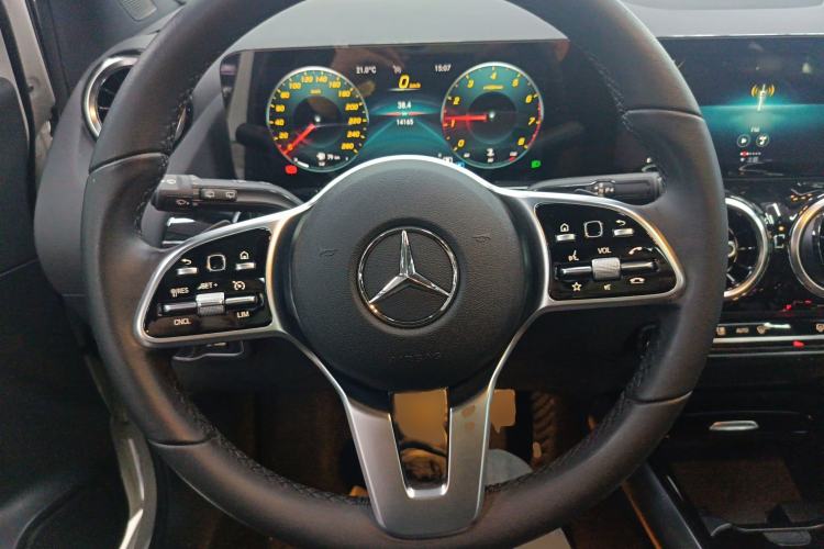 Used Mercedes-Benz B-Class 2021 B 200 Sport Edition Steering Wheel