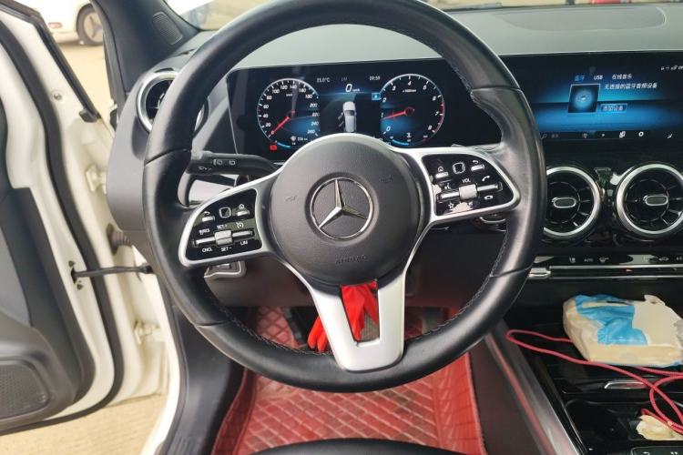 Used Mercedes-Benz B-Class 2021 B 200 Sport Edition Steering Wheel