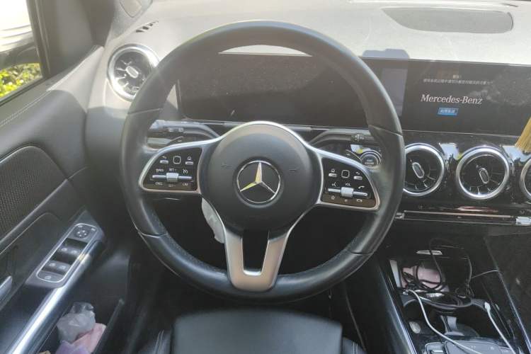 Used Mercedes-Benz B-Class 2021 B 180 Fashion Model Steering Wheel