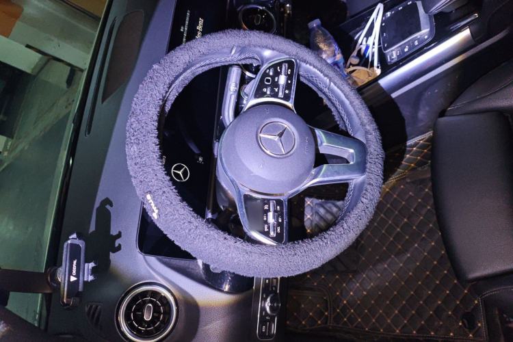 Used Mercedes-Benz B-Class 2021 B 200 Sport Edition Steering Wheel