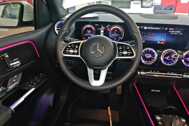 Used Mercedes-Benz B-Class 2021 B 200 Fashion Model Steering Wheel