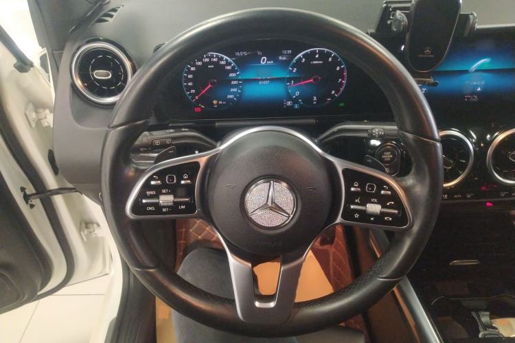 Used Mercedes-Benz B-Class 2021 B 180 Fashion Model Steering Wheel