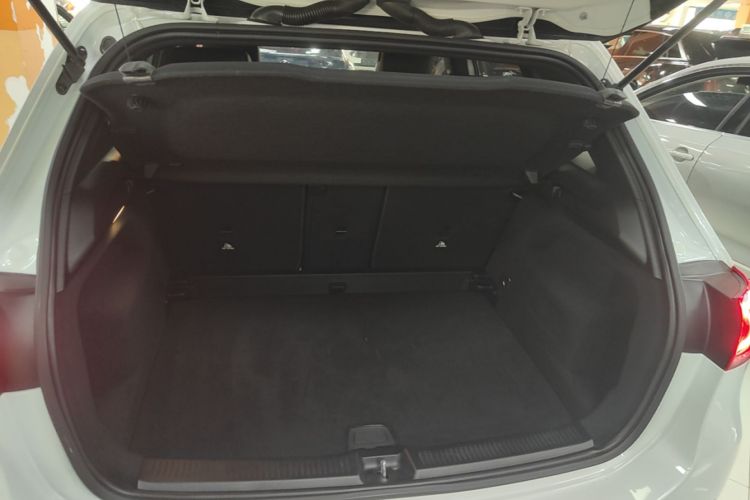 Used Mercedes-Benz B-Class 2021 B 200 Sport Edition Trunk
