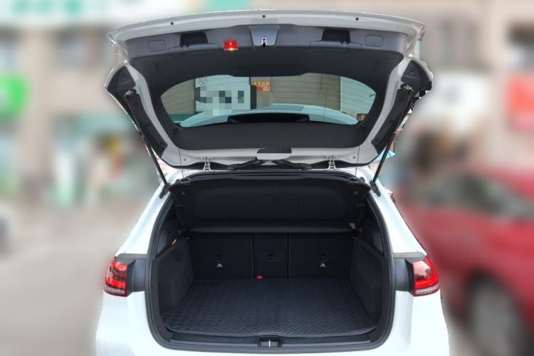 Used Mercedes-Benz B-Class 2021 B 200 Fashion Model Trunk