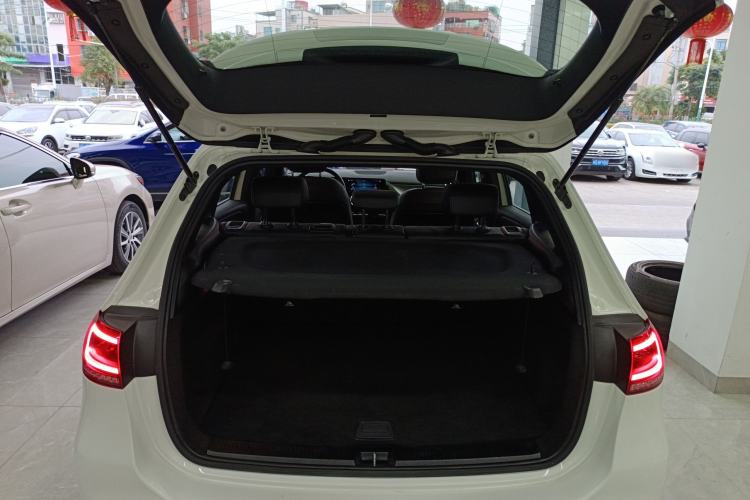 Used Mercedes-Benz B-Class 2021 B 200 Sport Edition Trunk