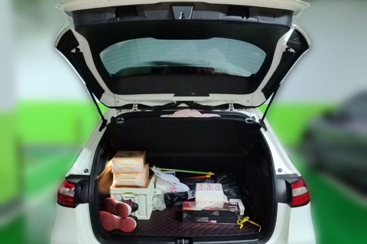 Used Mercedes-Benz B-Class 2021 B 180 Fashion Model Trunk