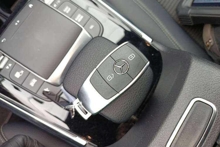 Used Mercedes-Benz B-Class 2021 B 200 Sport Edition Vehicle Key
