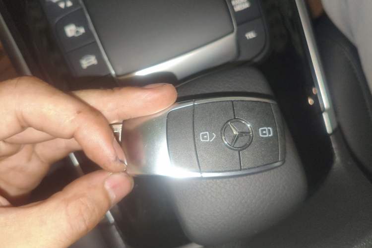 Used Mercedes-Benz B-Class 2022 Second Facelift B 200 Fashion Edition Interior 1