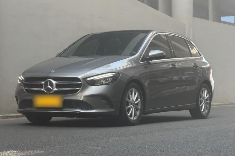 Used Mercedes-Benz B-Class 2022 B 200 Fashion Model Exterior 5
