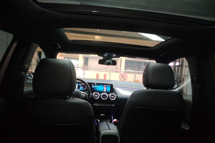 Used Mercedes-Benz B-Class 2022 Updated B 200 Fashion Edition Headliner