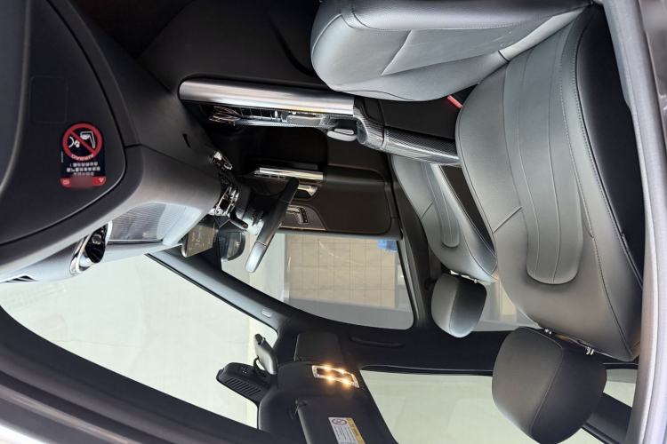Used Mercedes-Benz B-Class 2022 B 200 Fashion Model Interior 3