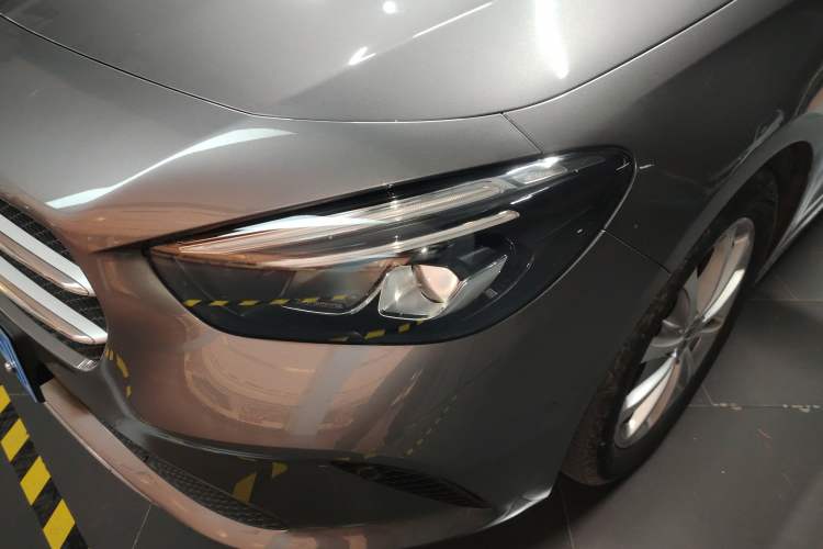 Used Mercedes-Benz B-Class 2022 Updated B 200 Fashion Edition Left Front Headlight