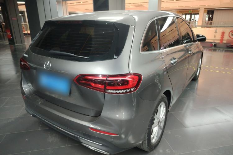 Used Mercedes-Benz B-Class 2022 Updated B 200 Fashion Edition Rear Right 45 Deg