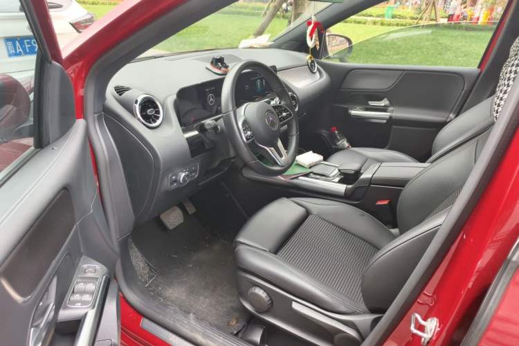 Used Mercedes-Benz B-Class 2022 Revised B 200 Dynamic Edition Driver Seat