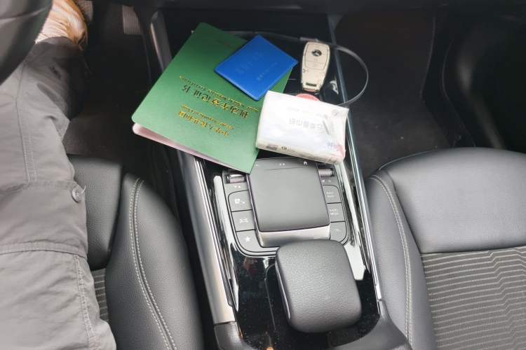 Used Mercedes-Benz B-Class 2022 Revised B 200 Dynamic Edition Gear Lever
