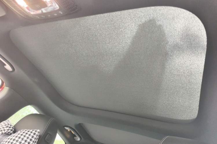 Used Mercedes-Benz B-Class 2022 Revised B 200 Dynamic Edition Headliner