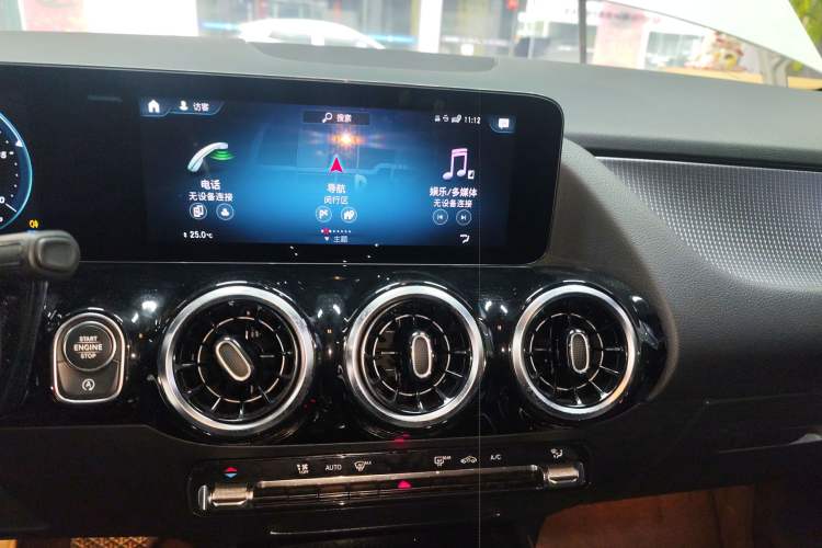 Used Mercedes-Benz B-Class 2022 Updated B 200 Fashion Edition Audio And AC Panel