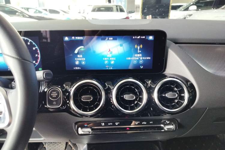 Used Mercedes-Benz B-Class 2022 Revised B 200 Dynamic Edition Audio And AC Panel