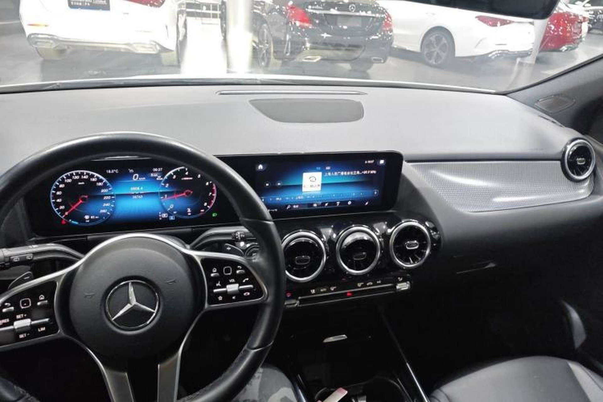 Used Mercedes-Benz B-Class 2022 Second Facelift B 200 Fashion Edition Center Console
